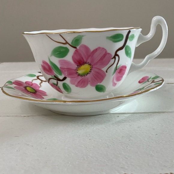 EUC VTG ADDERLEY TEACUP AND SAUCER HAND PAINTED PINK FLOWERS AND GREEN LEAVES - Picture 2 of 10